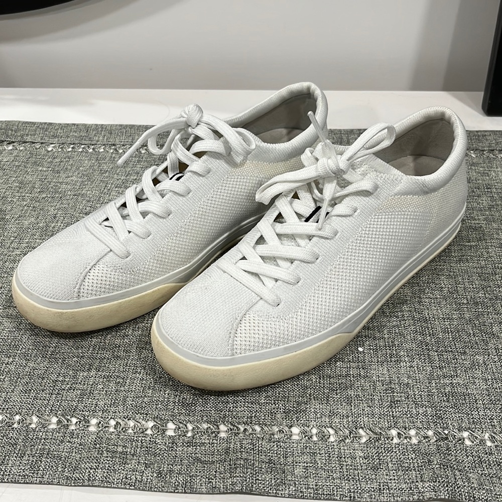 Rothy’s white lace up sneaker 8